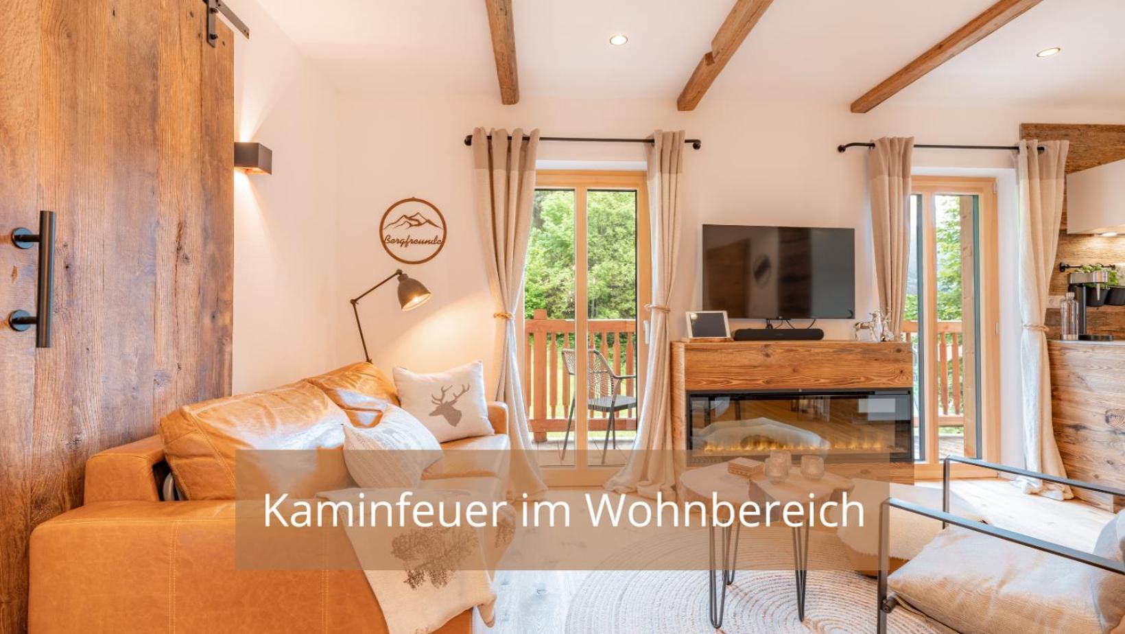 Chalet Waldhaeusl Luxurioese Ferienwohnungen Mit Sauna & Whirlpool, Kamin, Balkon Oder Terrasse Mit Bergblick 海利根布卢特 外观 照片