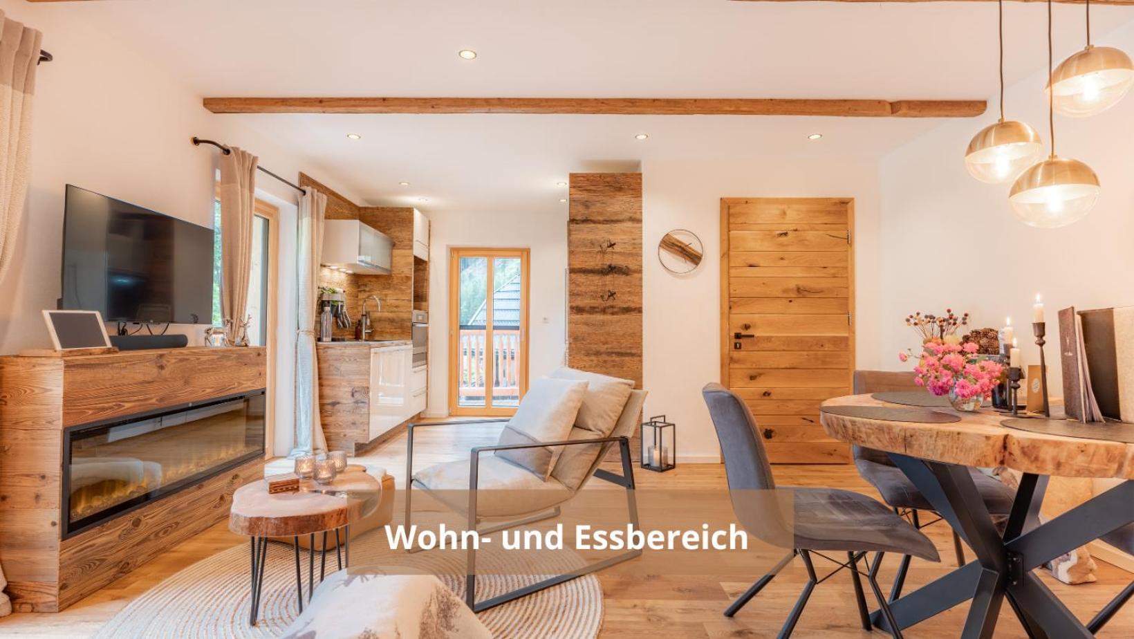 Chalet Waldhaeusl Luxurioese Ferienwohnungen Mit Sauna & Whirlpool, Kamin, Balkon Oder Terrasse Mit Bergblick 海利根布卢特 外观 照片