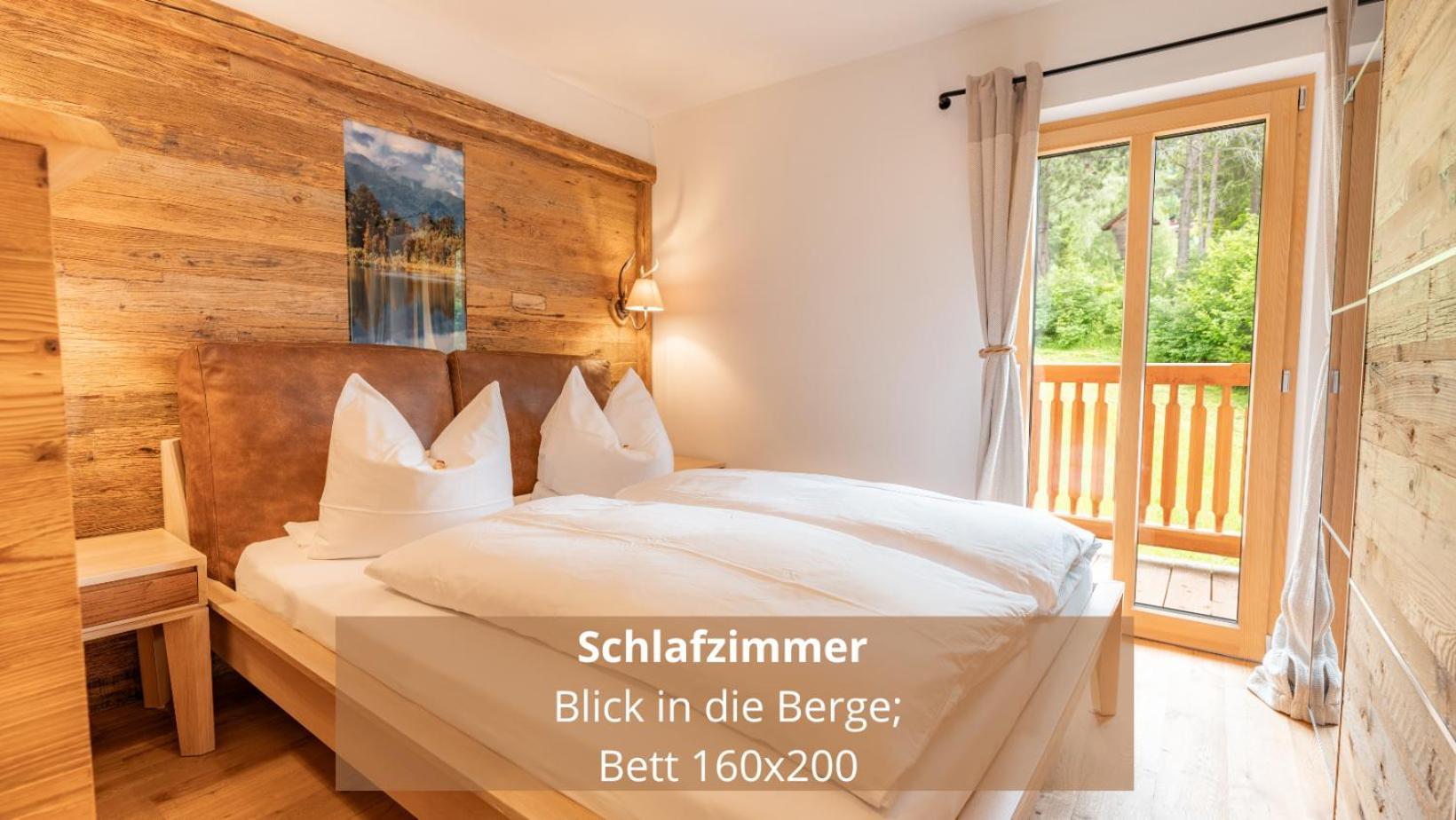 Chalet Waldhaeusl Luxurioese Ferienwohnungen Mit Sauna & Whirlpool, Kamin, Balkon Oder Terrasse Mit Bergblick 海利根布卢特 外观 照片