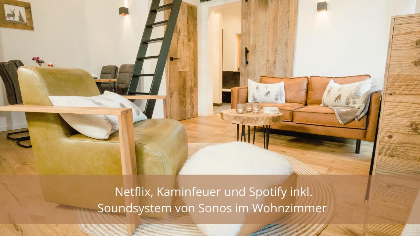 Chalet Waldhaeusl Luxurioese Ferienwohnungen Mit Sauna & Whirlpool, Kamin, Balkon Oder Terrasse Mit Bergblick 海利根布卢特 外观 照片