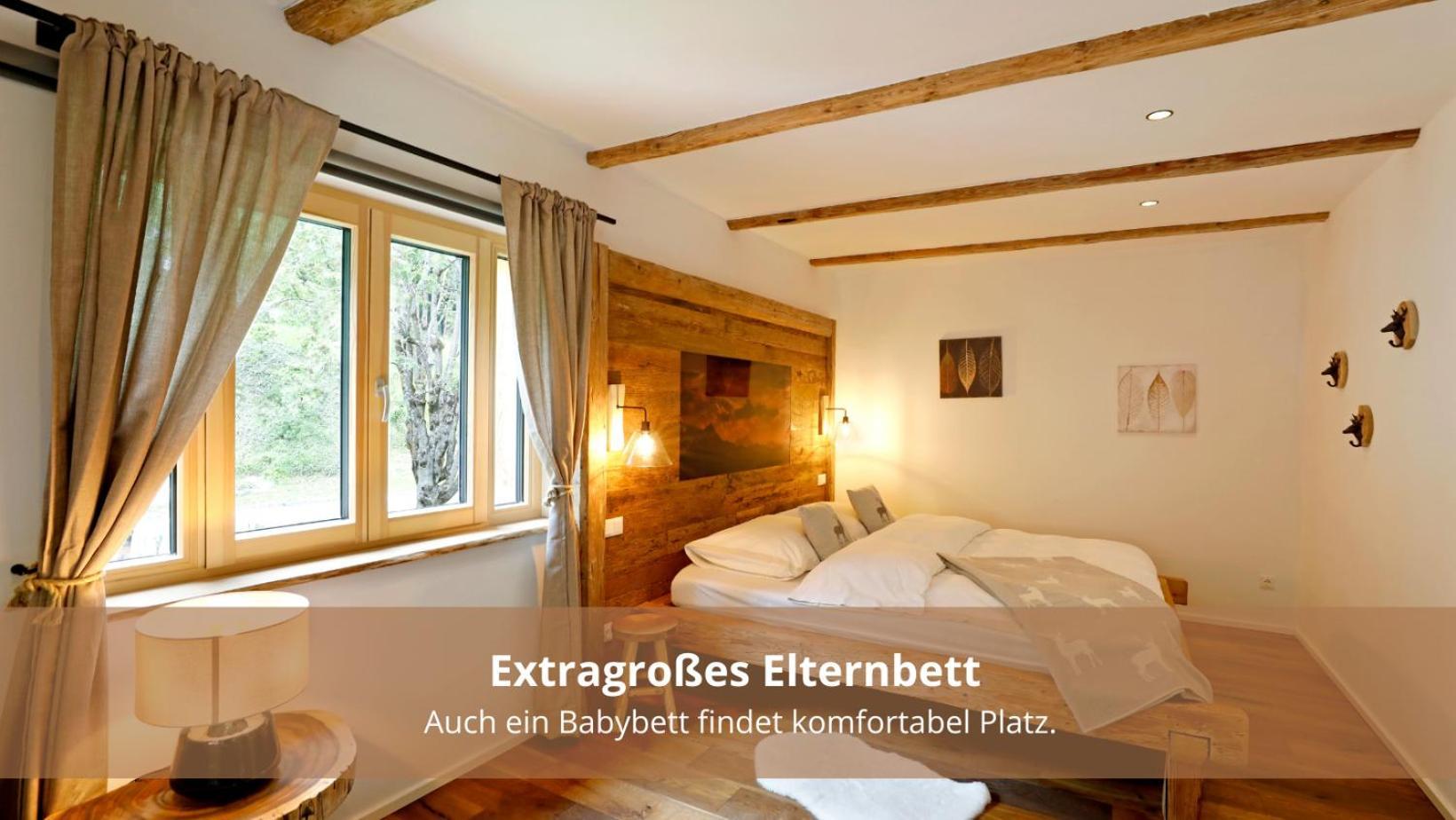 Chalet Waldhaeusl Luxurioese Ferienwohnungen Mit Sauna & Whirlpool, Kamin, Balkon Oder Terrasse Mit Bergblick 海利根布卢特 外观 照片