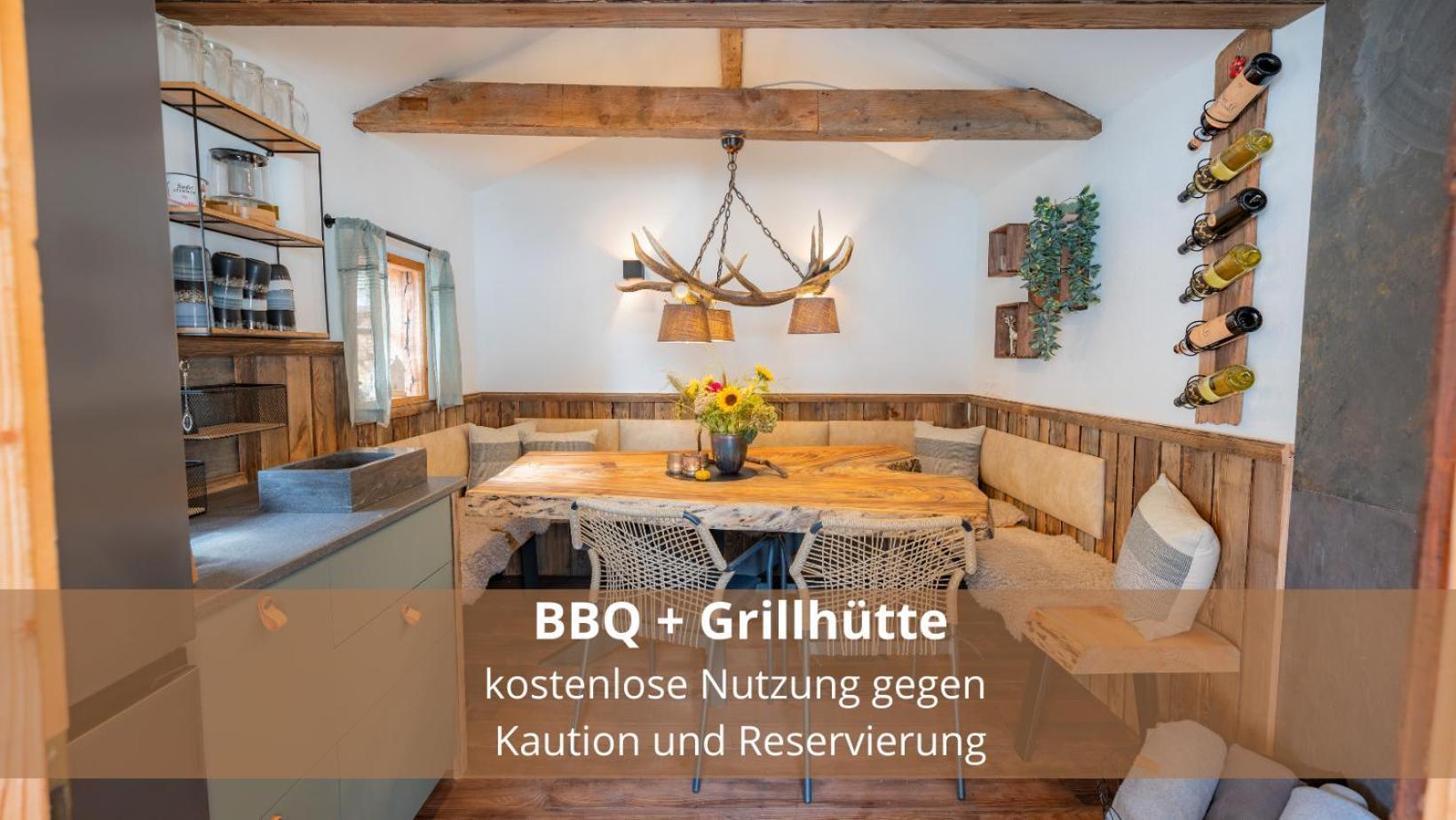Chalet Waldhaeusl Luxurioese Ferienwohnungen Mit Sauna & Whirlpool, Kamin, Balkon Oder Terrasse Mit Bergblick 海利根布卢特 外观 照片
